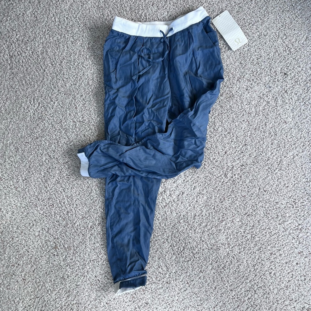 ☀️NWT Lululemon City Jogger